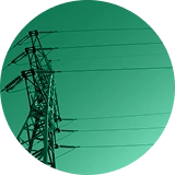 Estrutura de poste de alta tensão ilustrando soluções de formação à medida para o setor energético